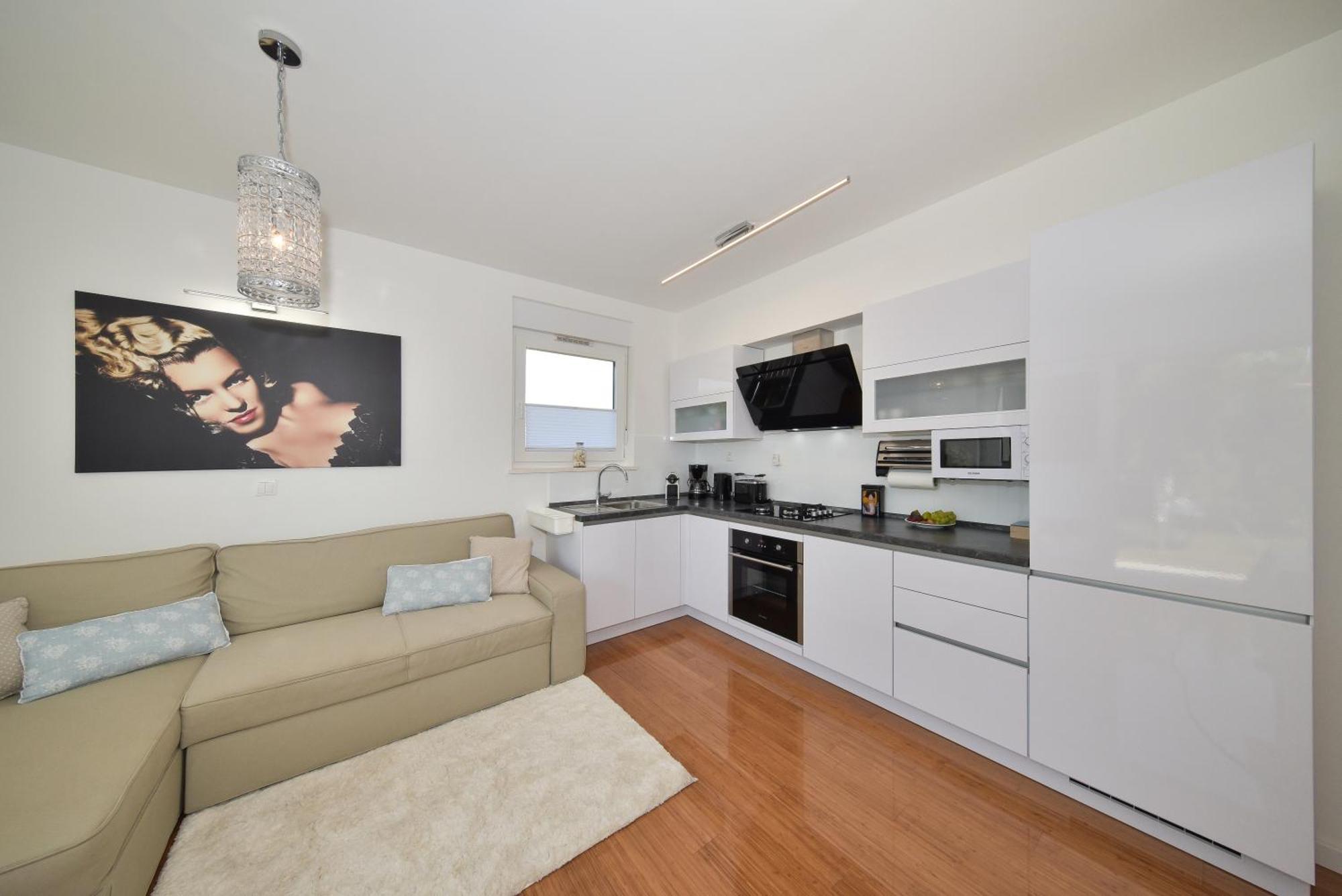 Mm Luxury Apartments Gold & Rubin زادار الغرفة الصورة